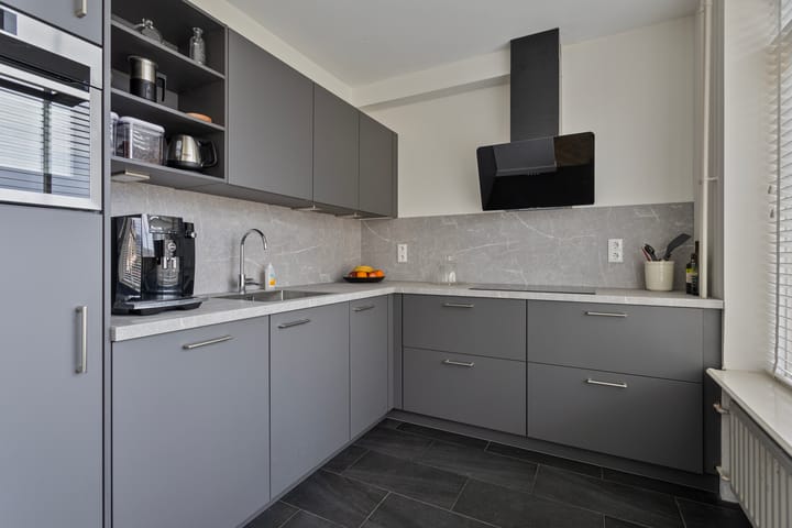 Photo 16 of Mr.J.C.Bührmannlaan 52