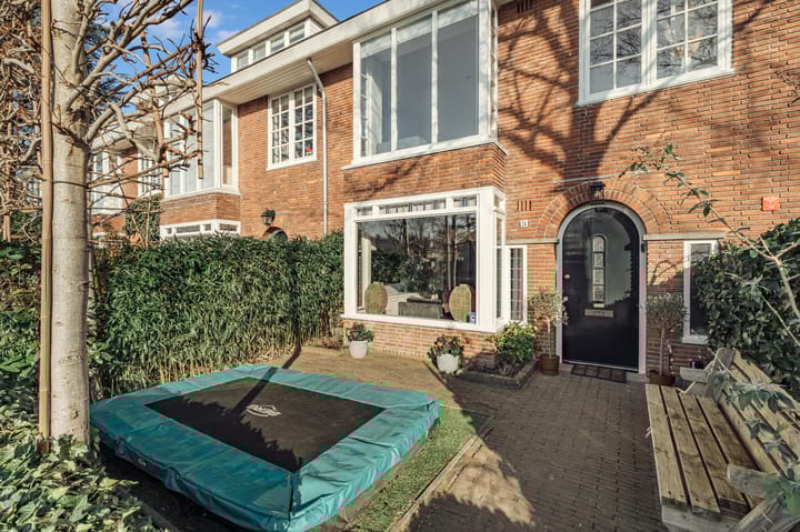 Foto 2 van Charlotte van Montpensierlaan 24