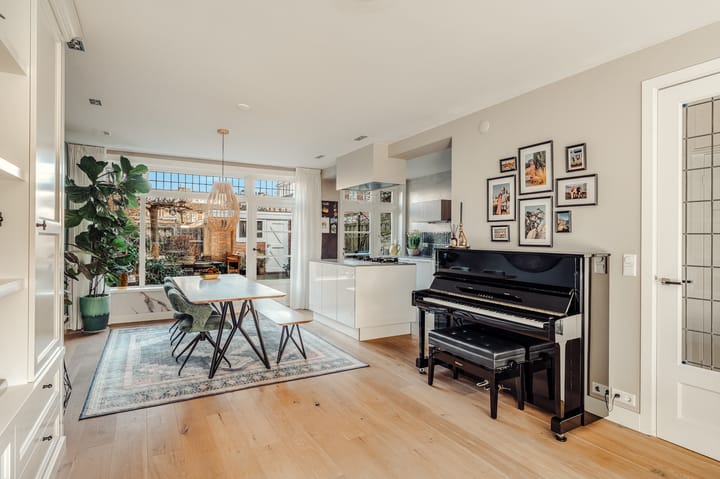 Foto 12 van Charlotte van Montpensierlaan 24