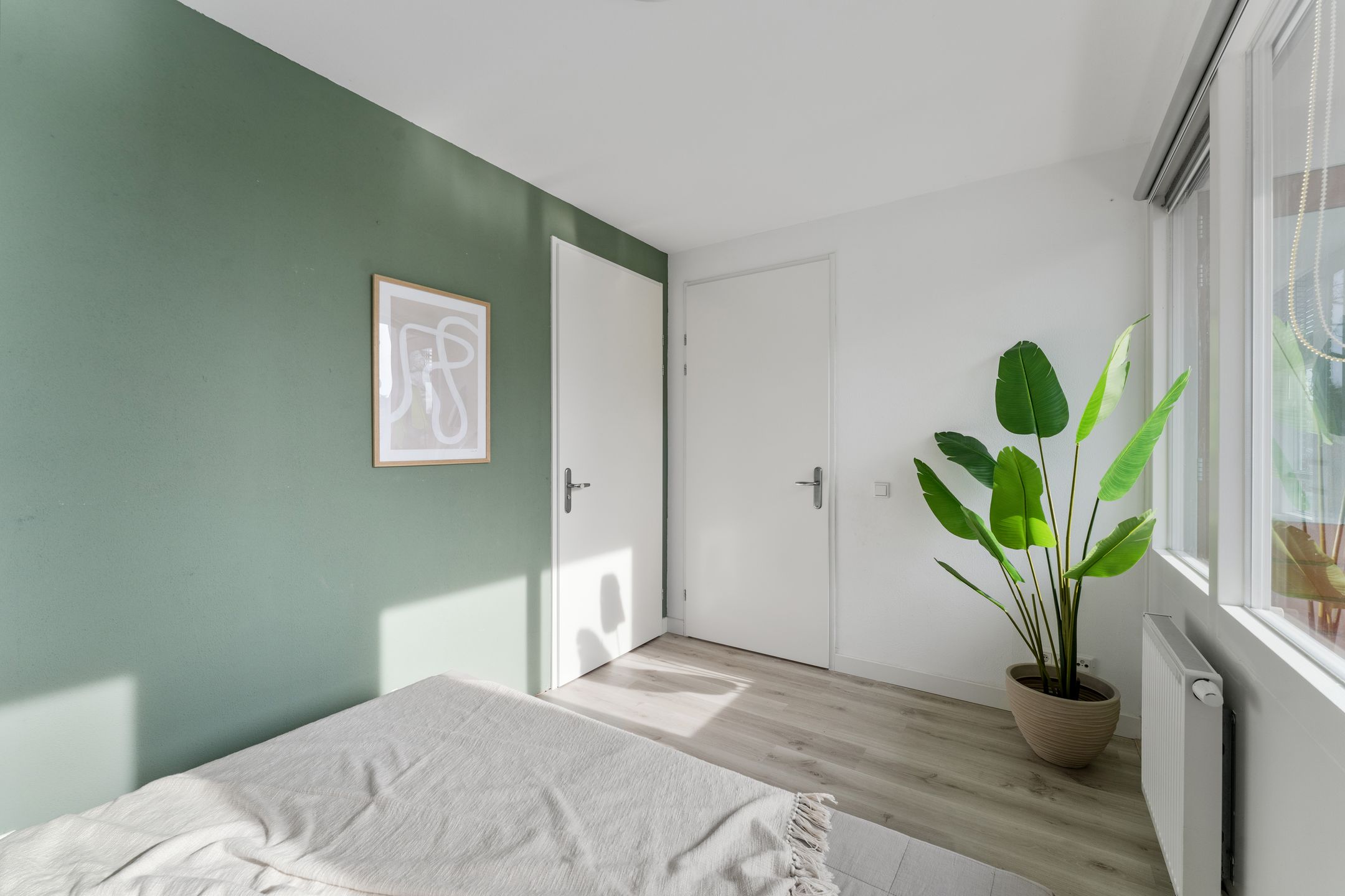 Photo 15 of Prins Bernhardstraat 47-D