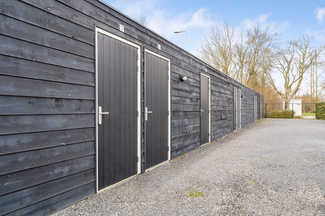 Photo 23 of Prins Bernhardstraat 47-D