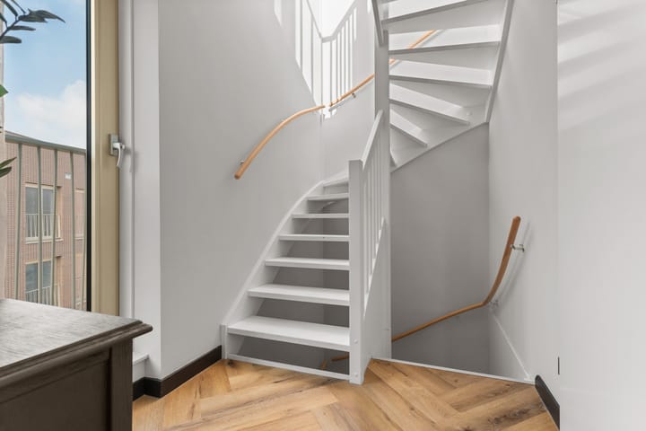 Foto 28 van Ferdinand Biesselshof 4