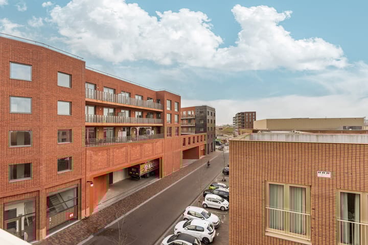 Foto 36 van Ferdinand Biesselshof 4