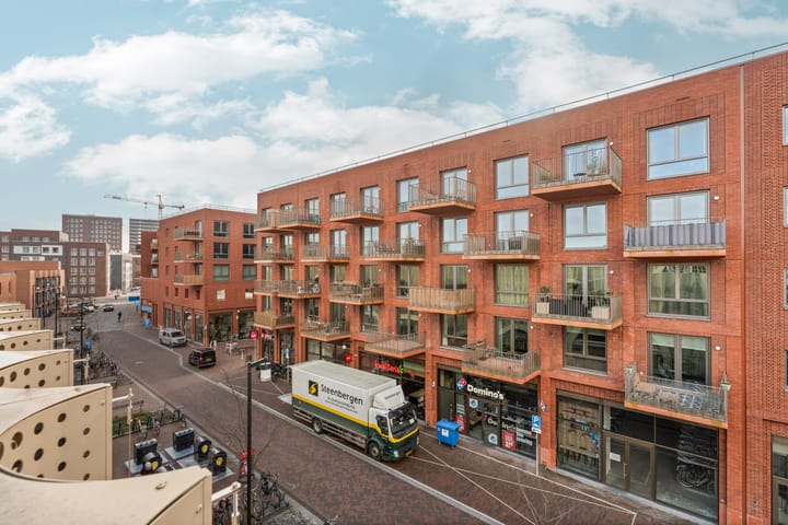 Foto 37 van Ferdinand Biesselshof 4