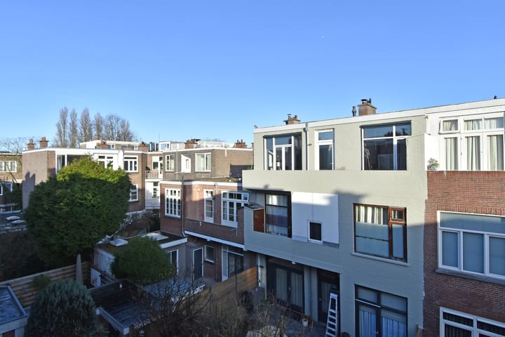 Photo 15 of Goudsbloemlaan 53