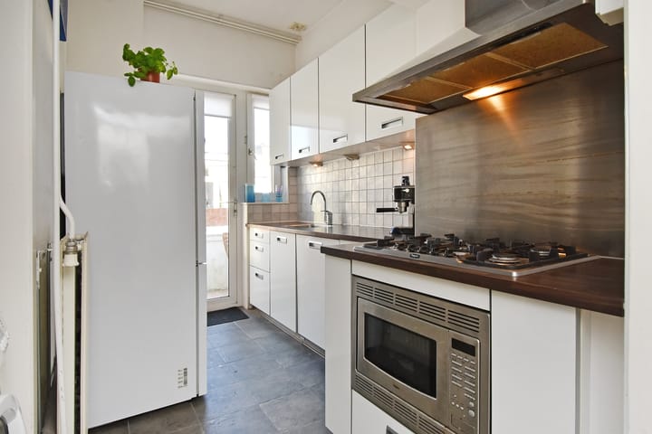 Photo 18 of Goudsbloemlaan 53