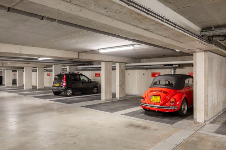 Foto 26 van Roggestraat 137