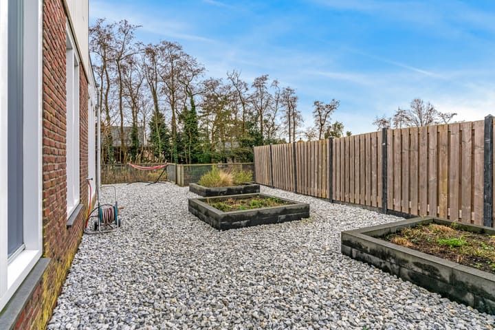 Foto 42 van Klaas Risstraat 15