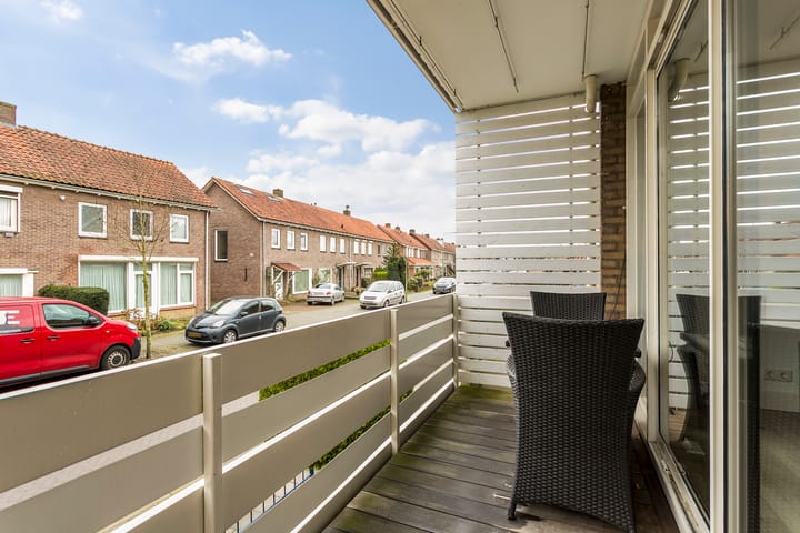 Foto 17 van Pater Bleijsstraat 50