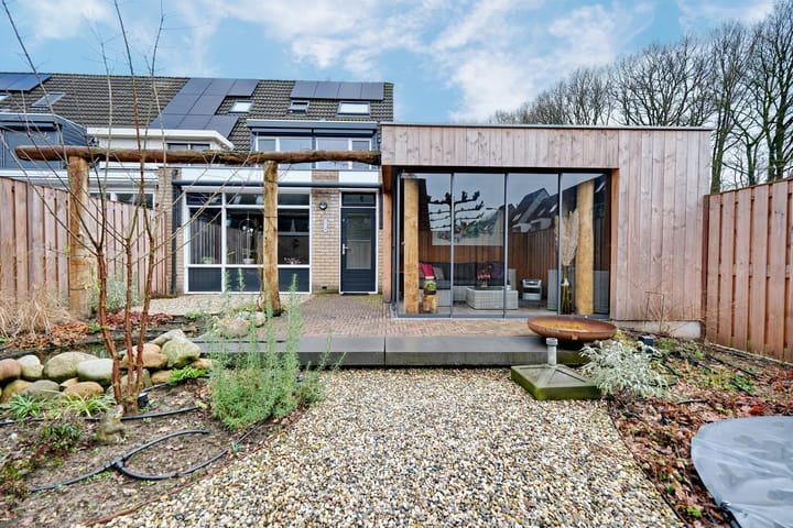 Foto 27 van Poggenbeekstraat 1