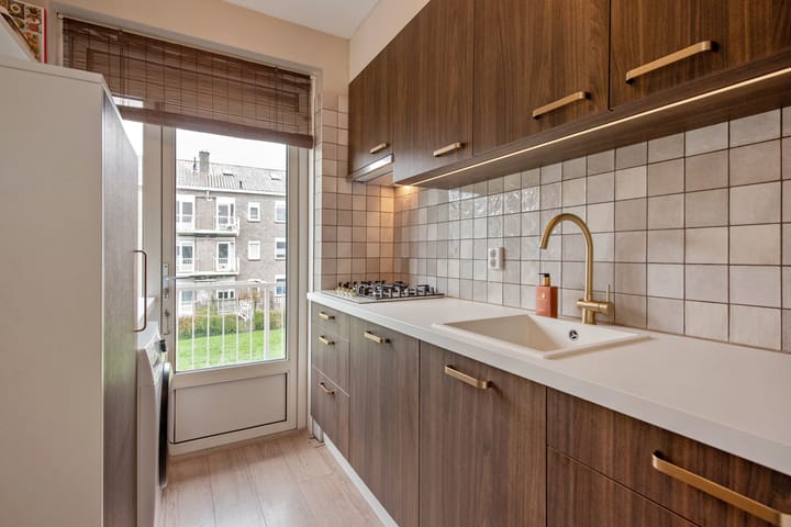 Foto 2 van Wijnandt van Elststraat 34