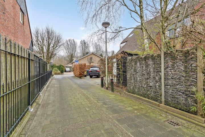 Photo 8 of Willem-Alexanderplantsoen 182