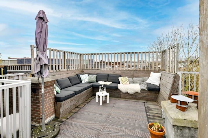 Photo 22 of Chasséstraat 52-3