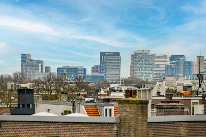 Photo 25 of Chasséstraat 52-3