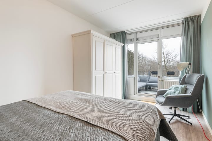 Foto 11 van Renooiplein 27