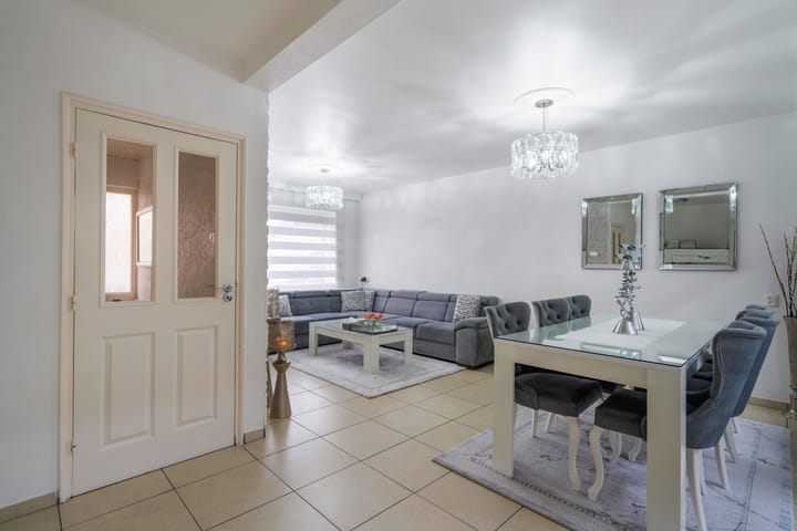 Photo 12 of Sophiestraat 17