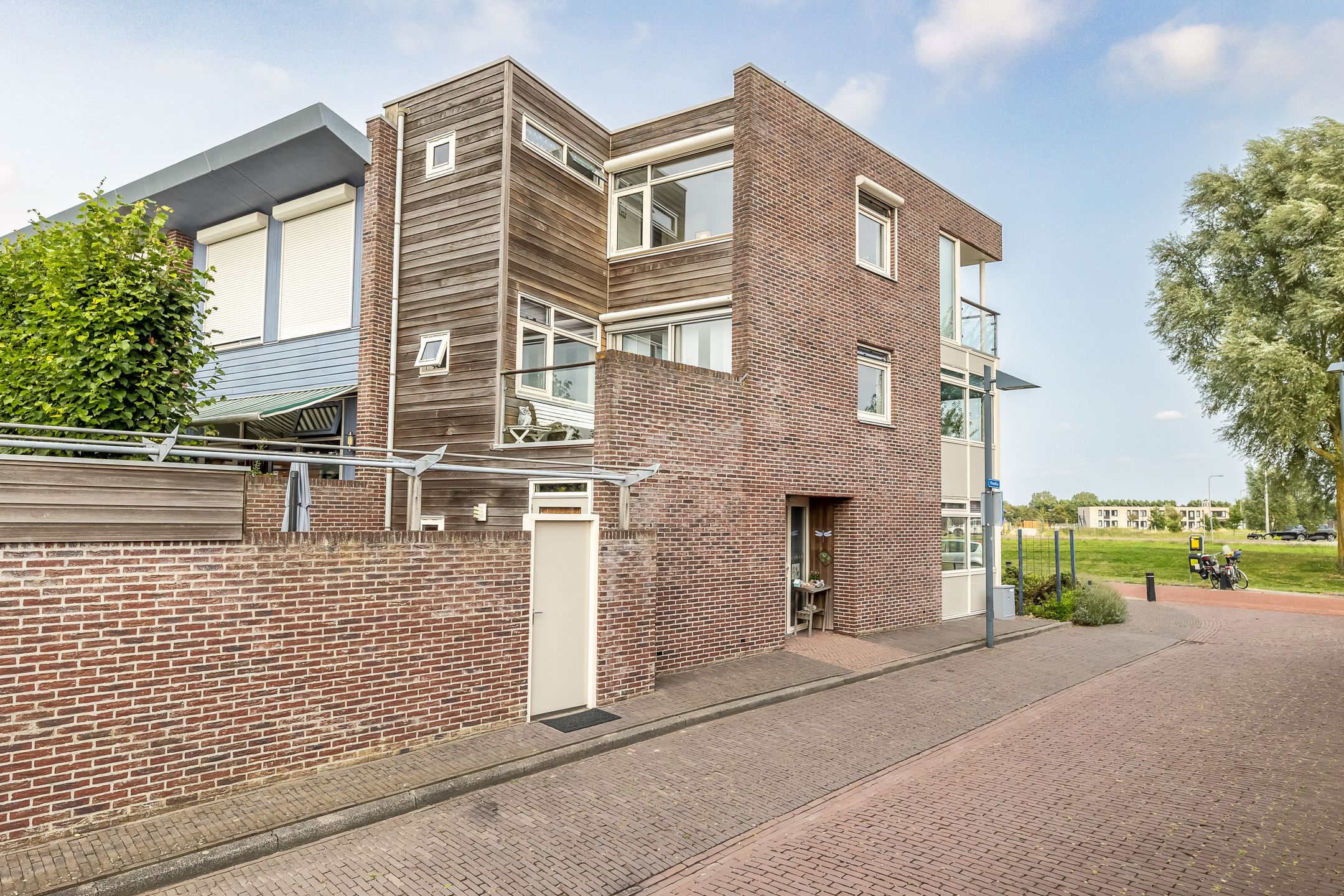 Photo 3 of Vloedlijn 2