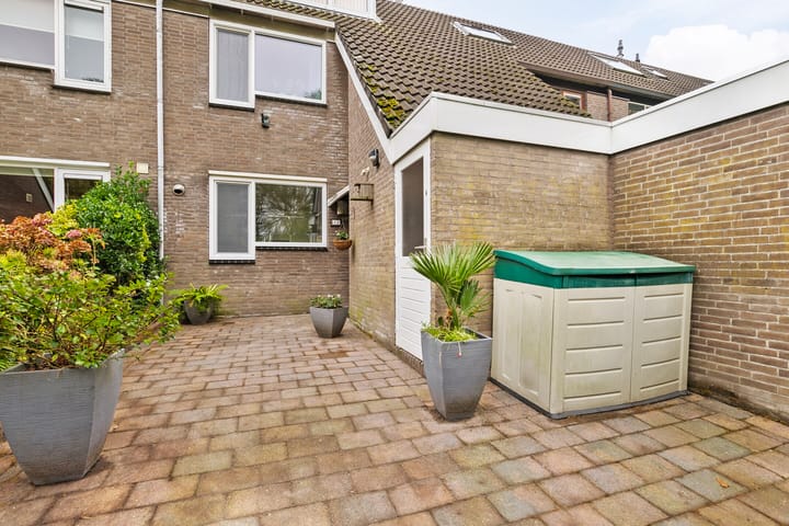 Foto 2 van Weigeliapark 12