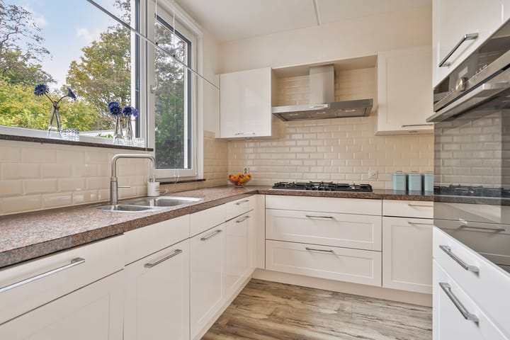 Foto 9 van Weigeliapark 12