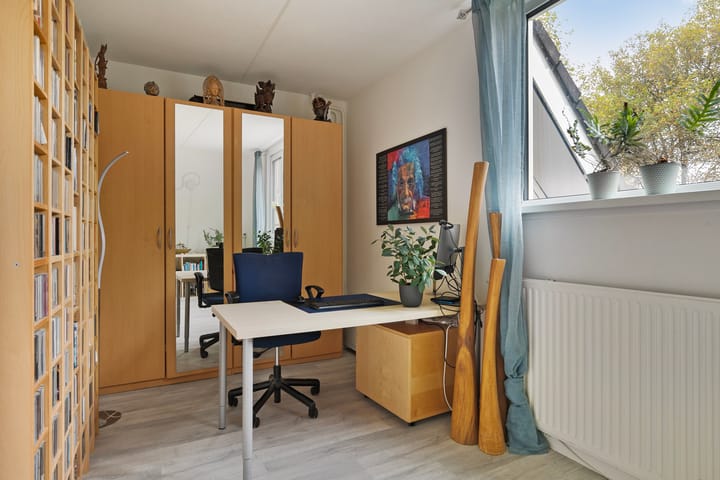 Foto 19 van Weigeliapark 12