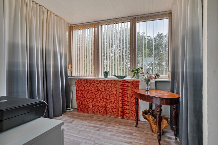 Foto 20 van Weigeliapark 12