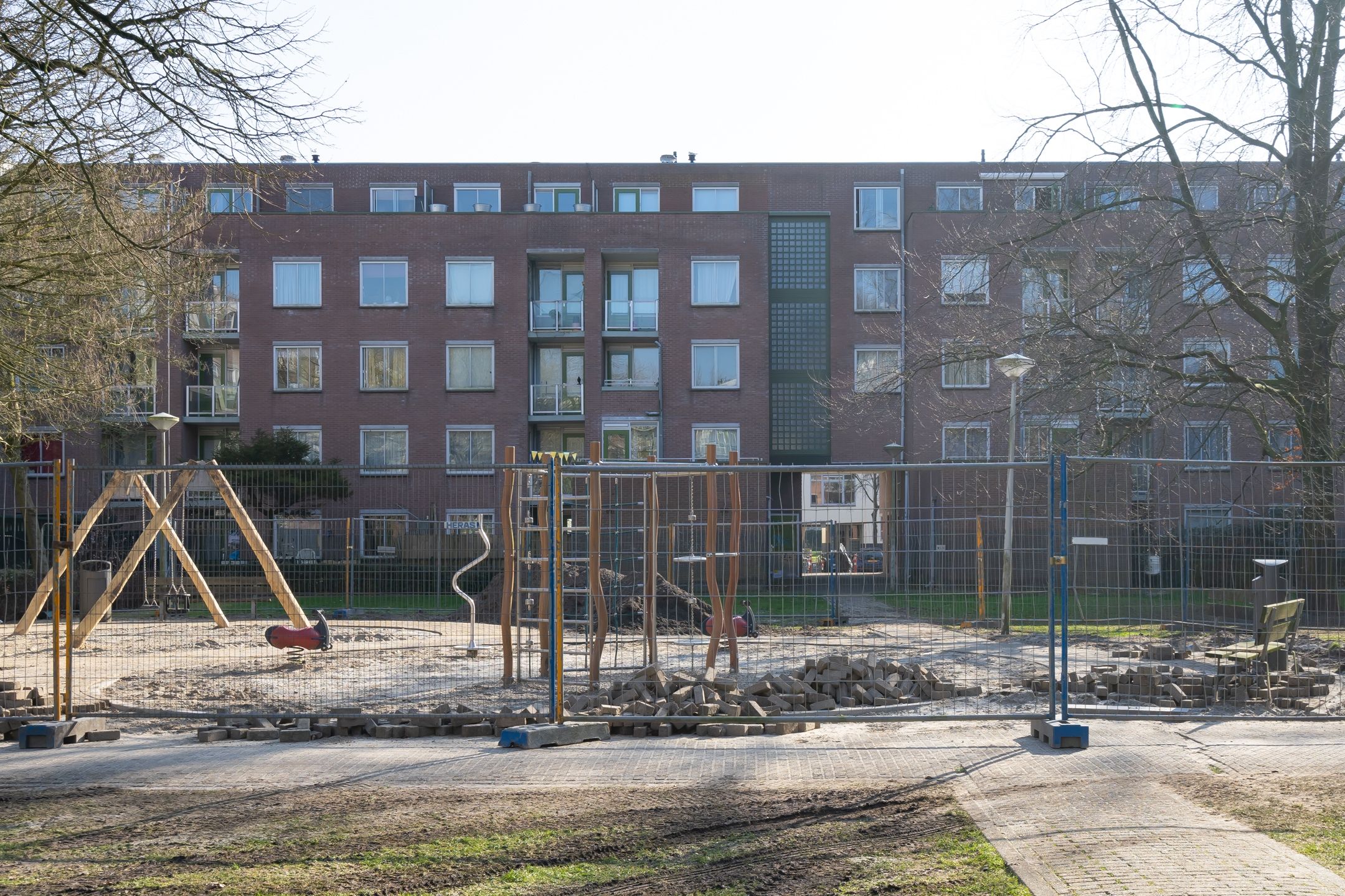 Foto 15 van Charlotte Brontéstraat 305