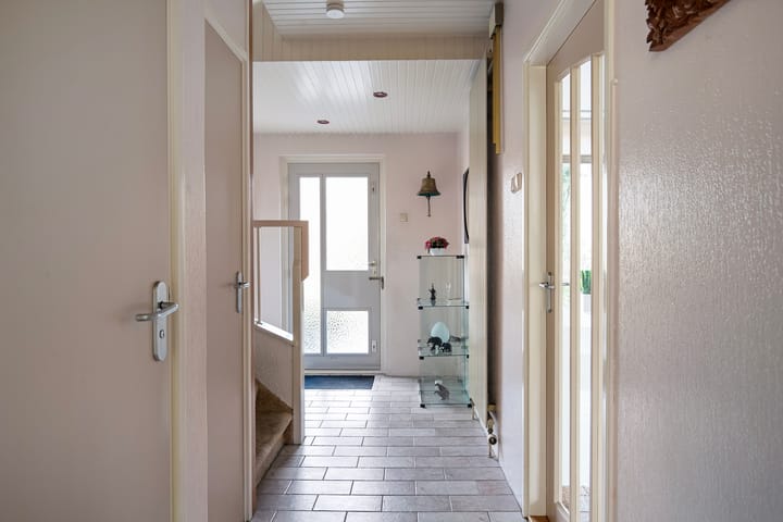 Photo 9 of Lijsterlaan 11