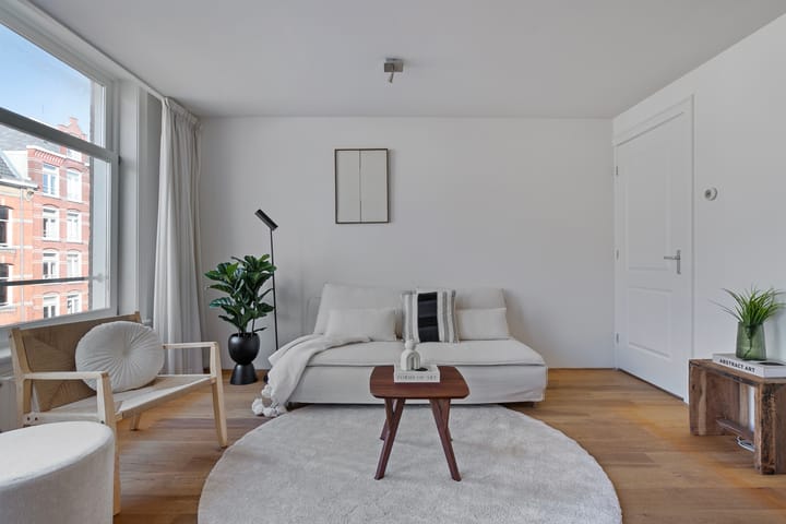 Foto 6 van Albert Cuypstraat 154-2