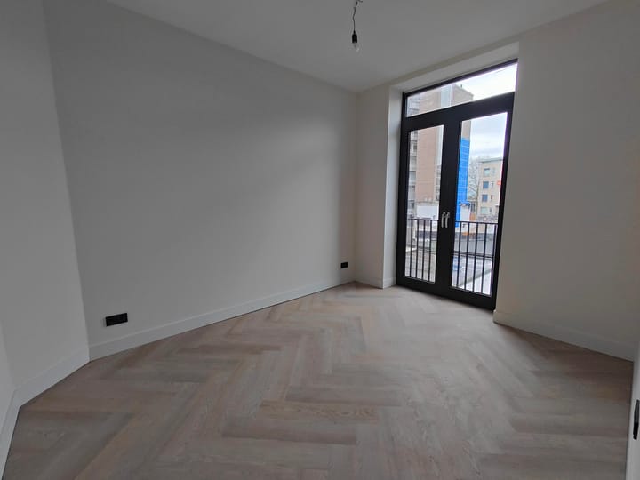 Photo 16 of Nieuwe Plein 7-1