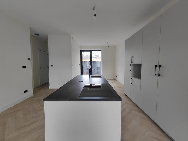 Photo 6 of Nieuwe Plein 7-1