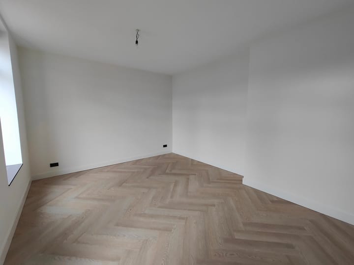 Photo 19 of Nieuwe Plein 7-1