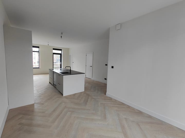 Photo 3 of Nieuwe Plein 7-1