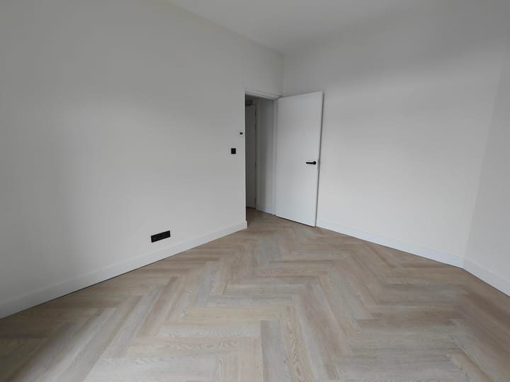 Photo 18 of Nieuwe Plein 7-1