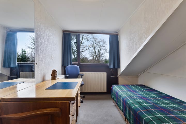 Foto 22 van Esdoornstraat 14