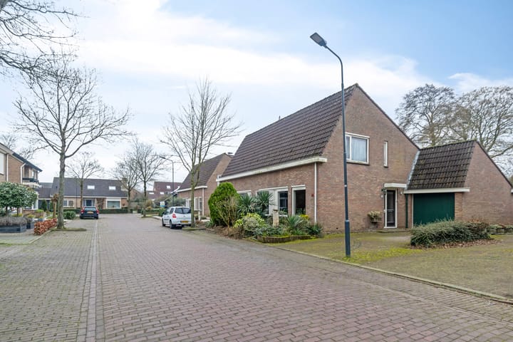 Foto 5 van Esdoornstraat 14