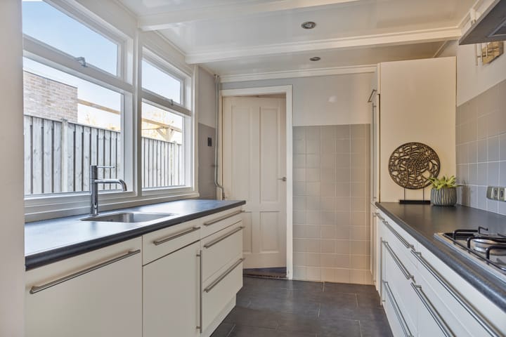 Foto 12 van Brinkstraat 387