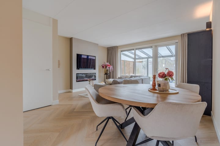 Foto 13 van Stekelbaars 80