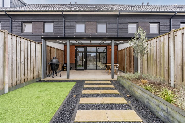 Foto 39 van Stekelbaars 80