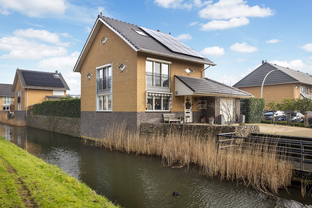 Huis verkocht: Dadelgaarde 24 3344 RN Hendrik-Ido-Ambacht [Funda]