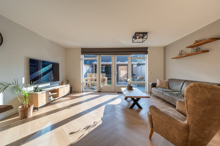 Foto 2 van Troubadour 5-E