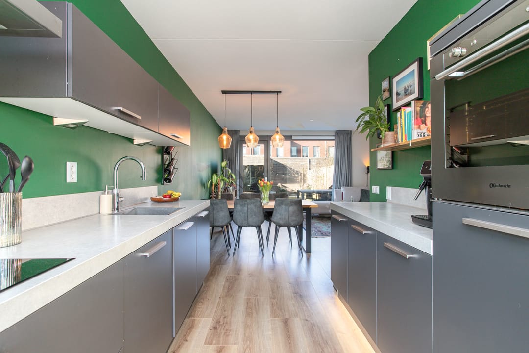 Photo 11 of Simon Vestdijkstraat 27