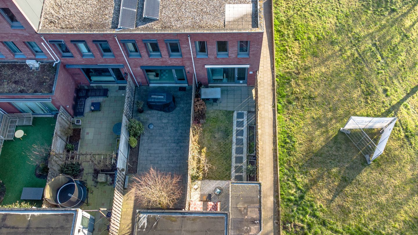 Photo 34 of Simon Vestdijkstraat 27