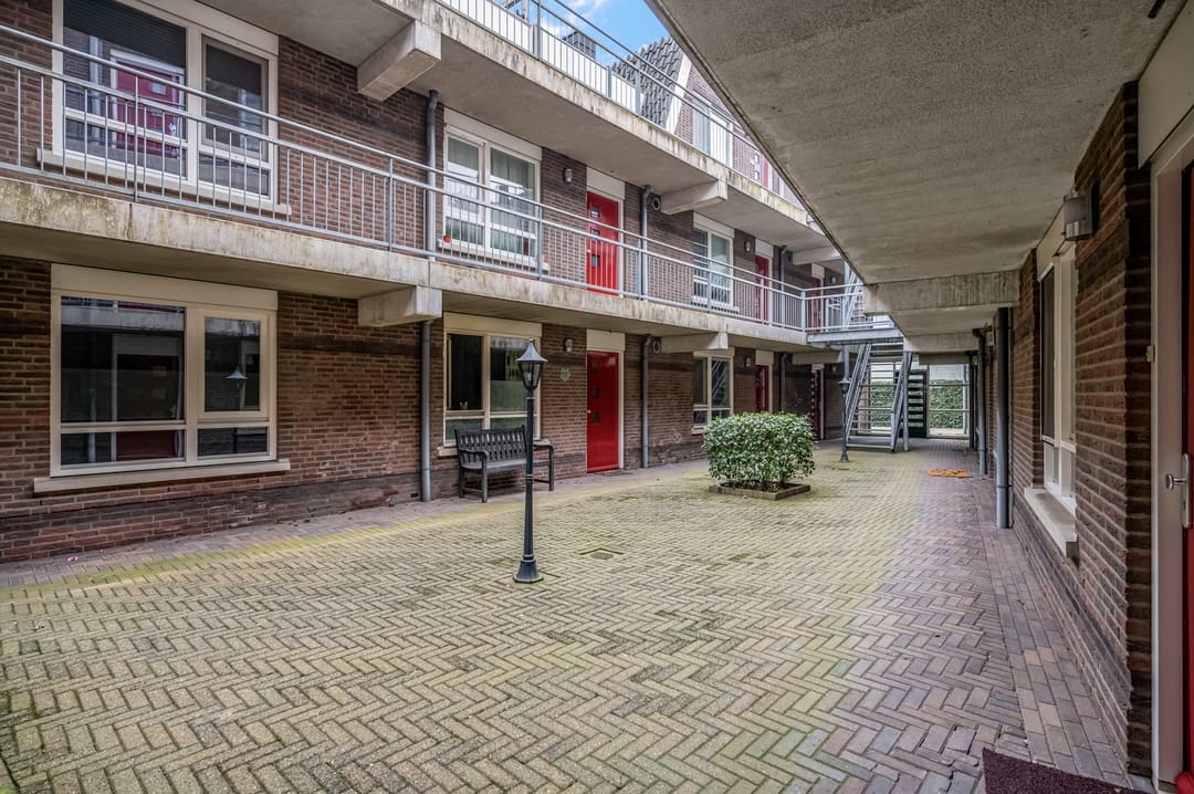 Photo 28 of Stationsweg 2-2