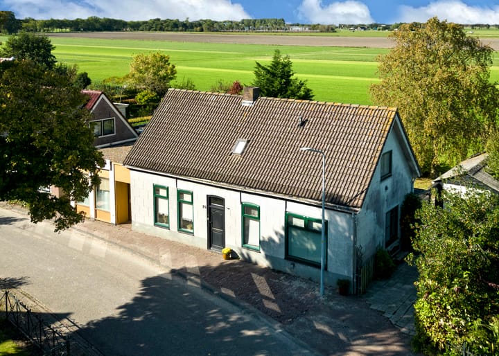 Photo 2 of Dorpsstraat 25