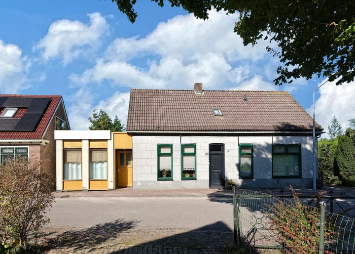 Photo 5 of Dorpsstraat 25