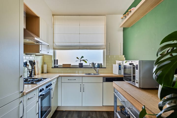 Foto 4 van J. Sasboutstraat 12