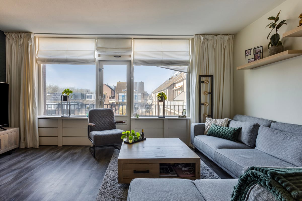 Foto 10 van J. Sasboutstraat 12