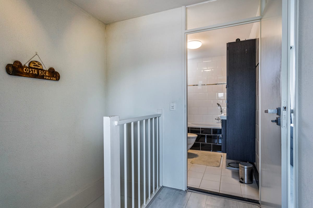 Foto 18 van J. Sasboutstraat 12