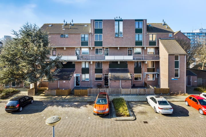 Foto 23 van J. Sasboutstraat 12