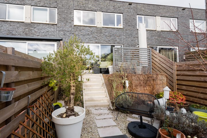 Foto 48 van Van Iddekingeweg 138-52